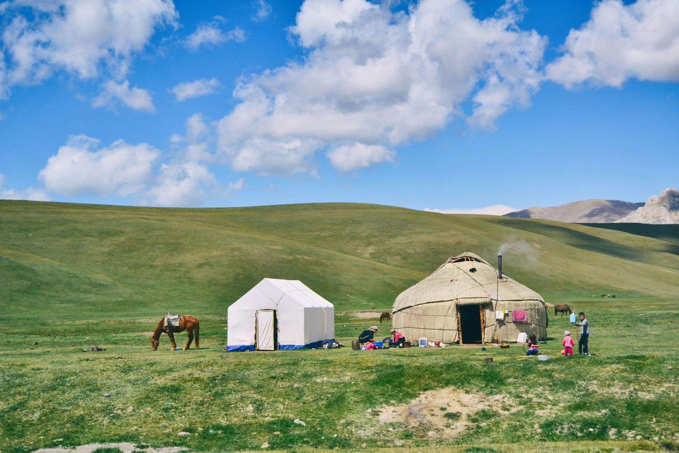 Kyrgyzstan eVisa requirements - beautiful Central Asian destinations and landmarks for visa travelers