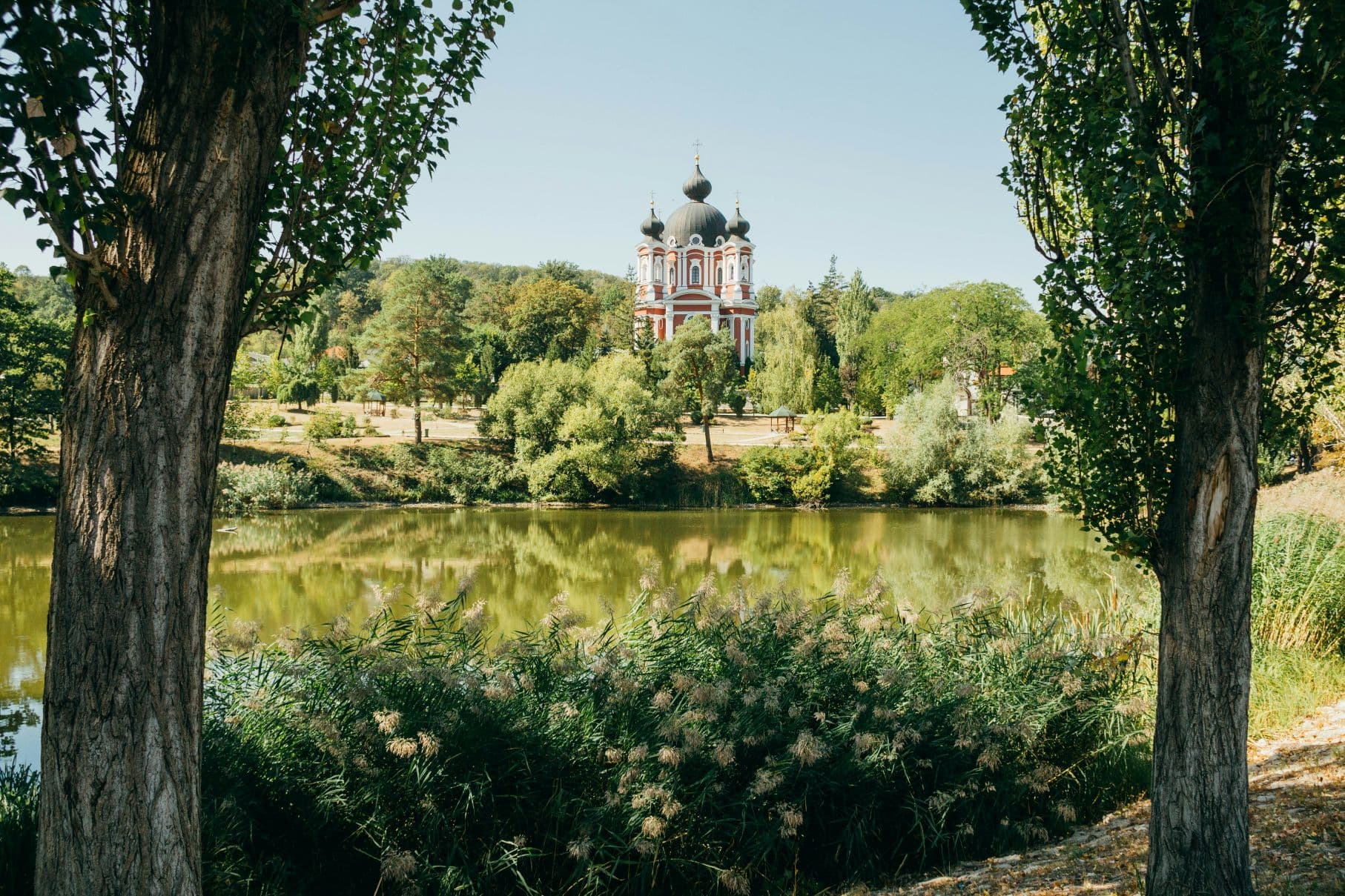 Moldova eVisa requirements - beautiful Eastern European destinations and landmarks for visa travelers
