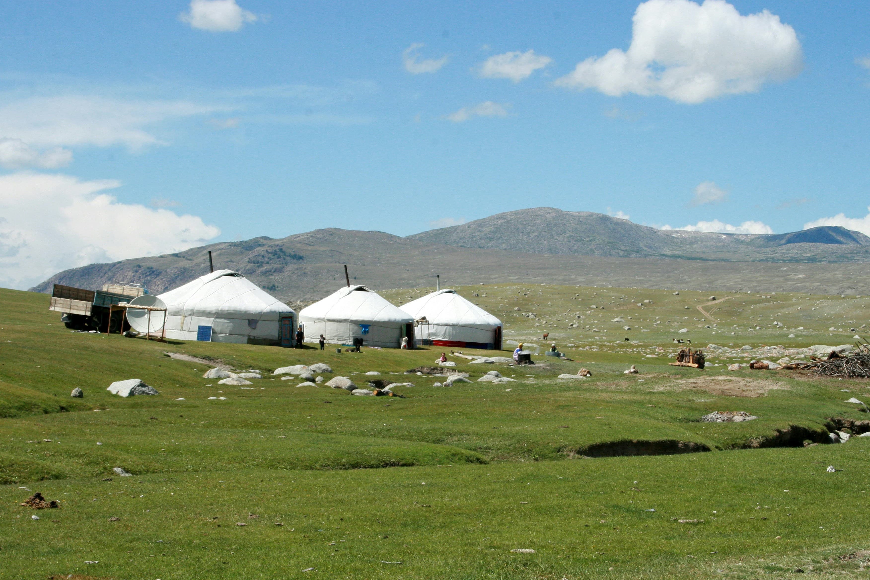 Mongolia eVisa requirements - beautiful Central Asian destinations and landmarks for visa travelers