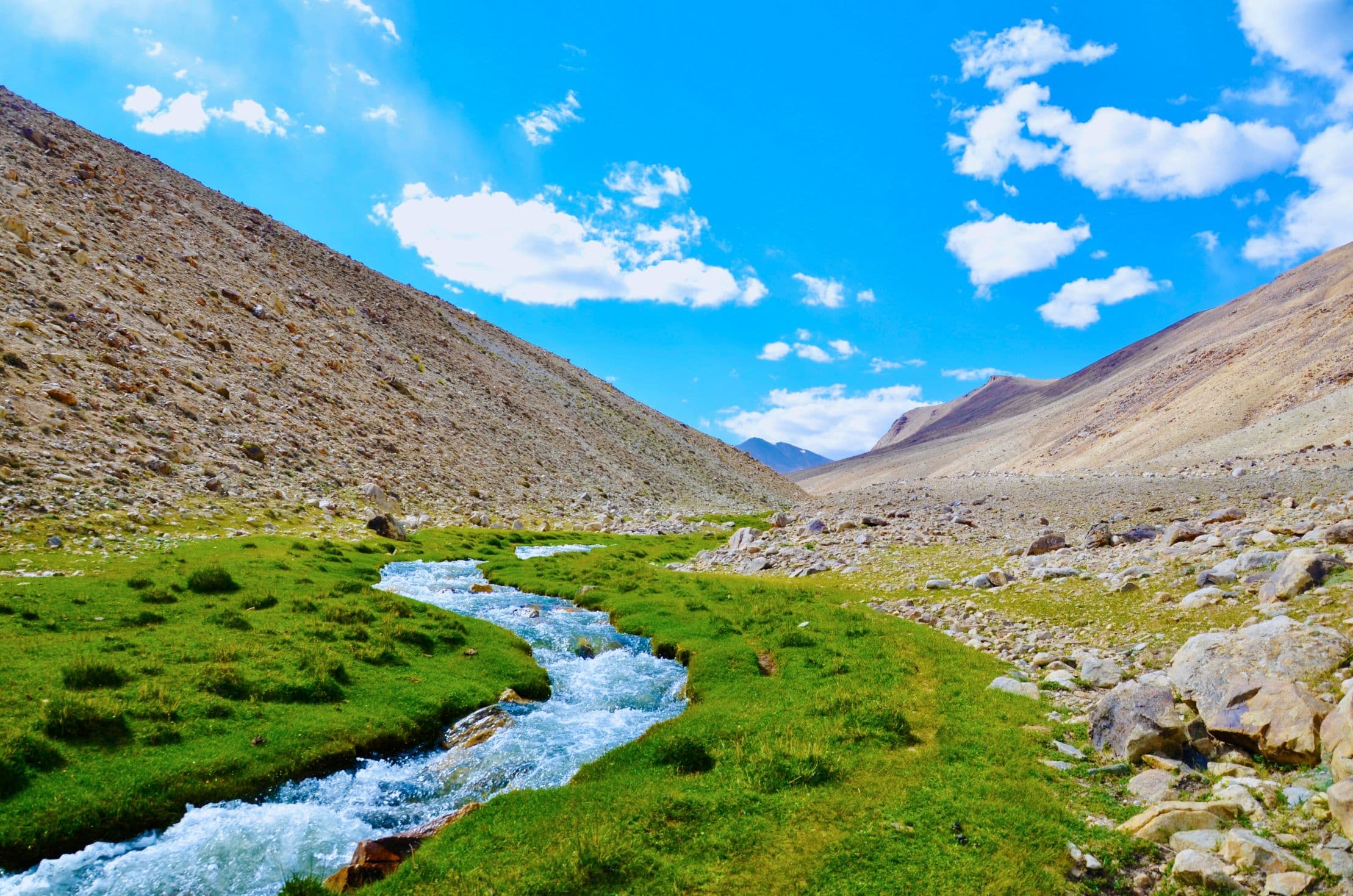 Tajikistan eVisa requirements - beautiful Central Asian destinations and landmarks for visa travelers